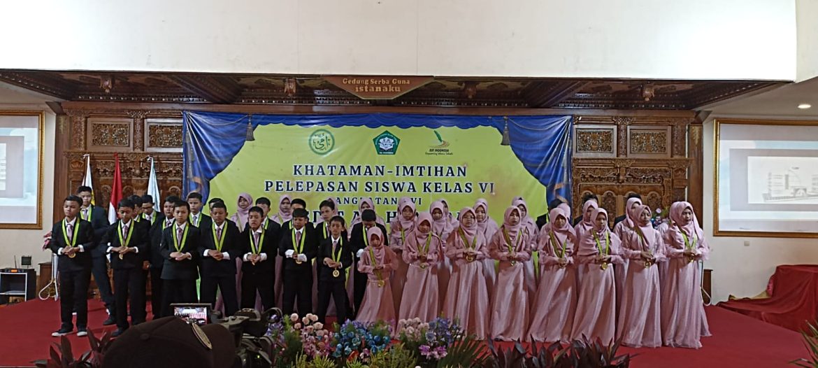 acara Pelepasan siswa-siswi kelas VI angkatan ke XVI